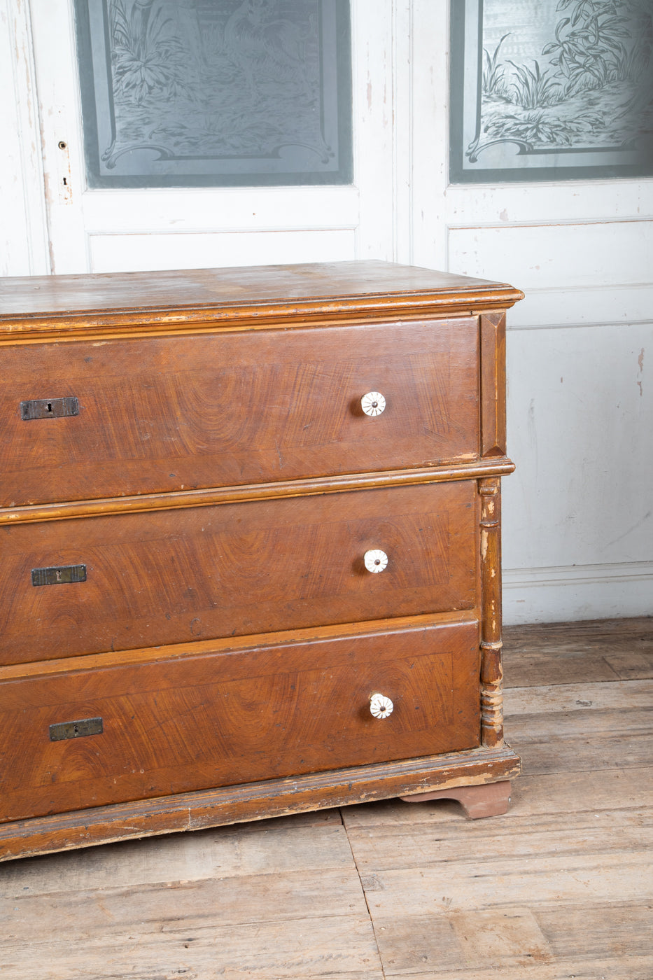 Large French 3 Drawer Dresser wish White Knobs and Light Top